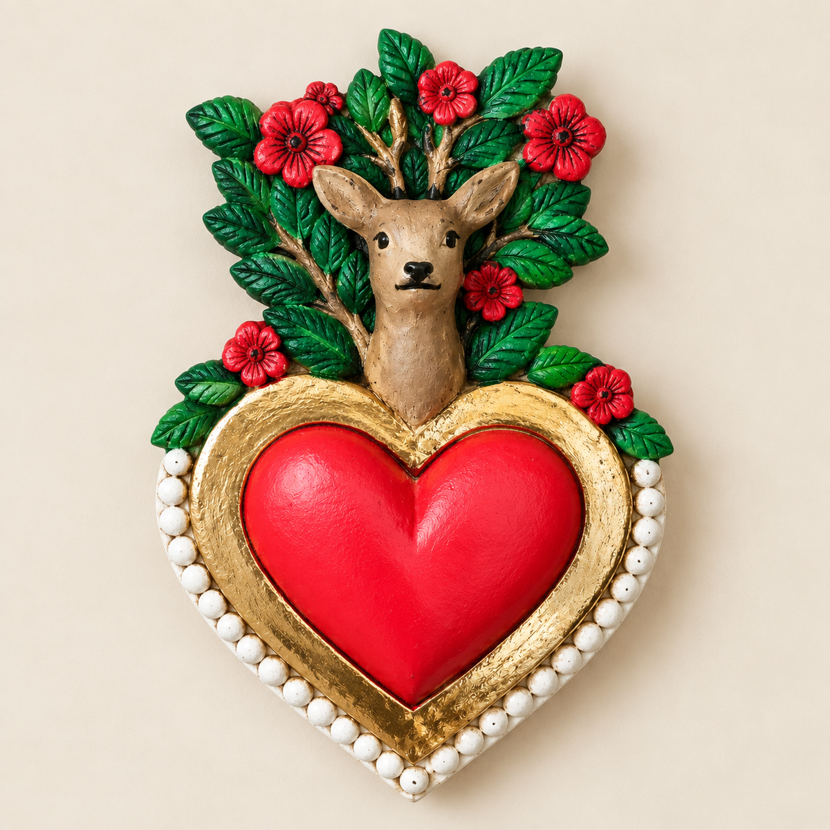 Corazón de Papel Maché con Ciervo y Flores