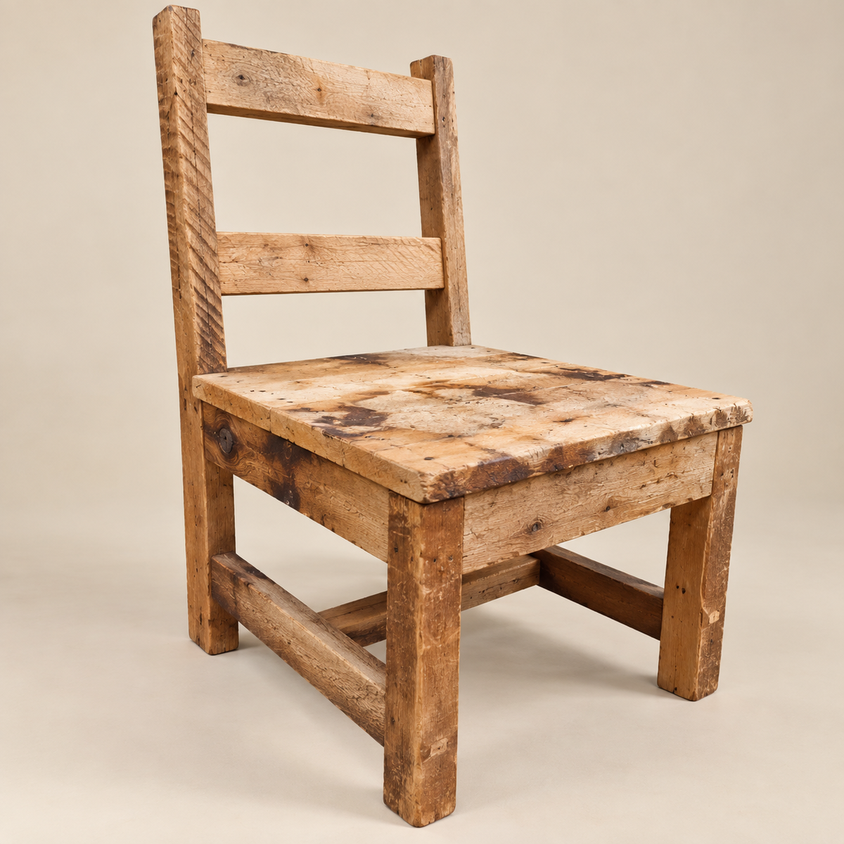 Silla Matera Baja de Madera de Demolición