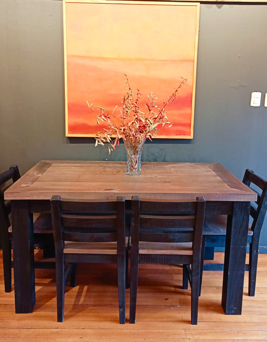 Mesa de Comedor con Seis Sillas