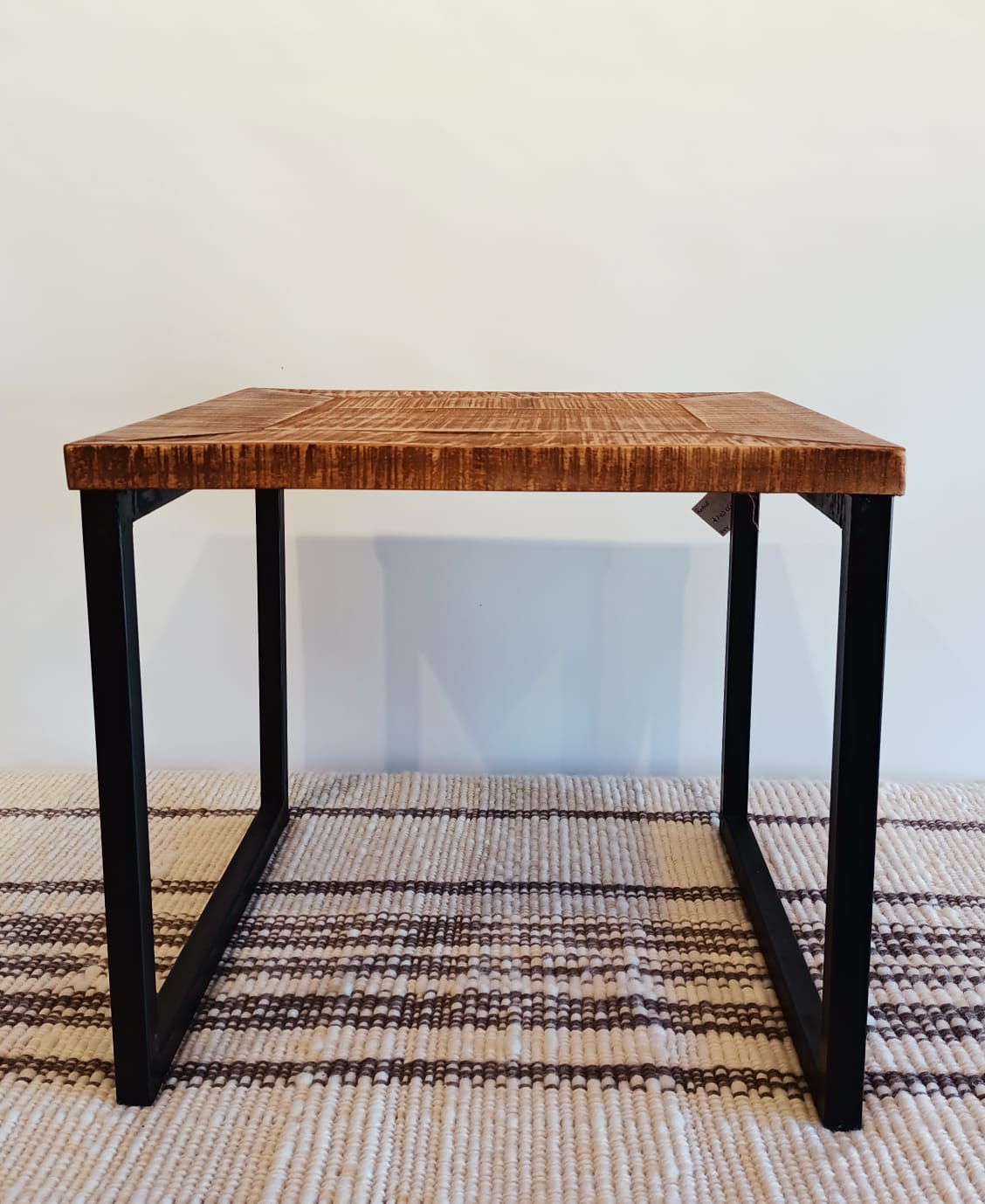 Mesa de Centro (50 cm x 50 cm x 46 cm alto)